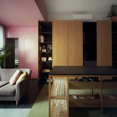 Lorry - Converted Townhouse
