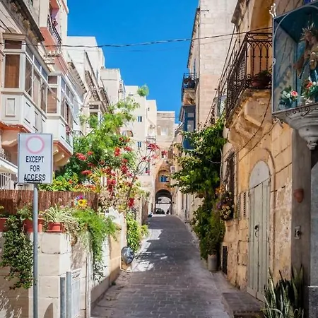 בית נופש Lorry - Converted Townhouse