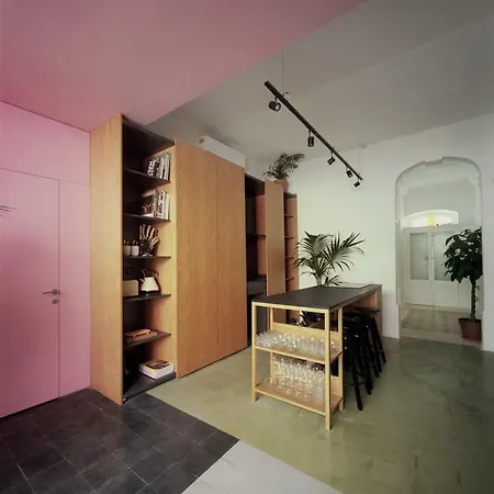 בית נופש Lorry - Converted Townhouse *