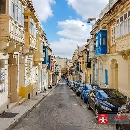 Tatil Evi Lorry - Converted Townhouse *
